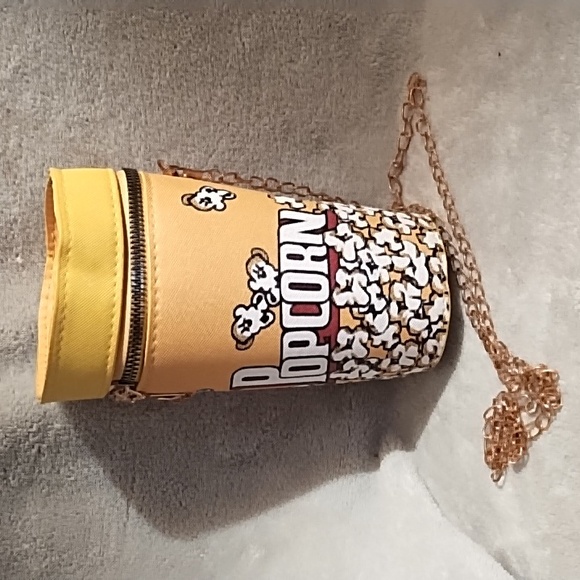 Source Unknown Handbags - Novelty Purse.  NWOT